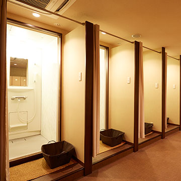 シャワールーム